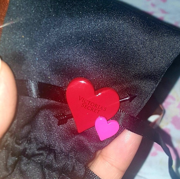 Choker - Picture 3 of 3